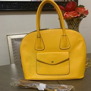Yellow purse .
